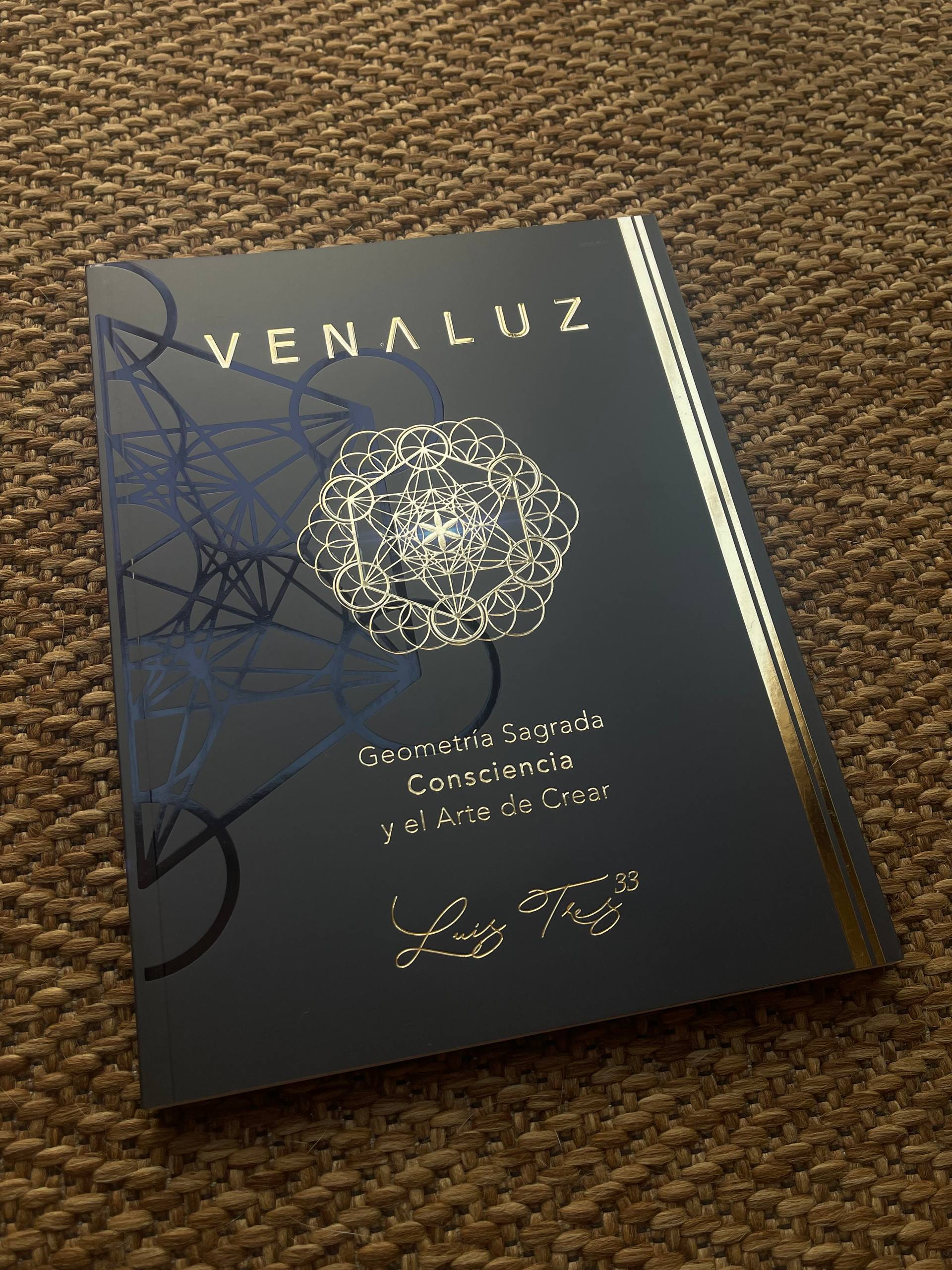 Libro de Geometría Sagrada — VENALUZ: Consciencia y el Arte de Crear | Luis Tres 33 - Imagen 2